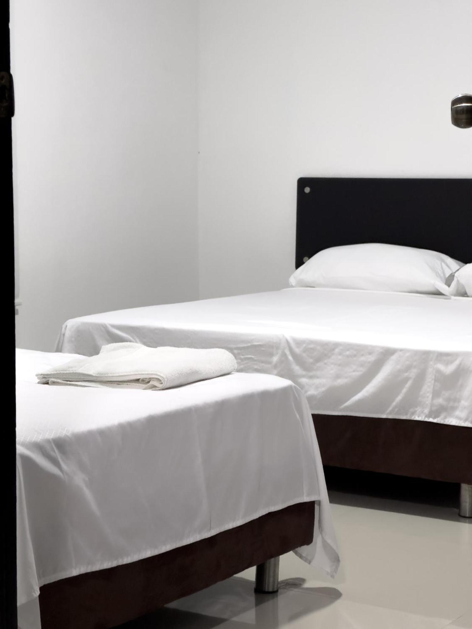 Cartagena Hotel Bazurto Plaza מראה חיצוני תמונה